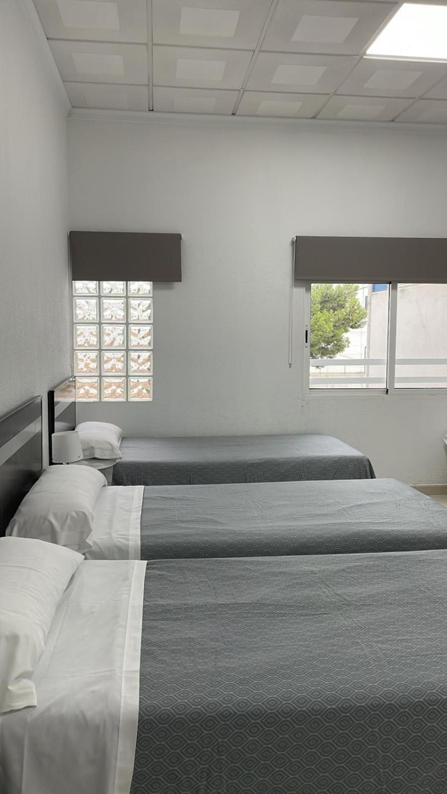Hostal Kaizen La Nucía 外观 照片