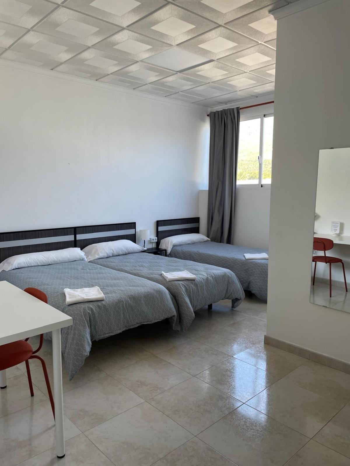 Hostal Kaizen La Nucía 外观 照片